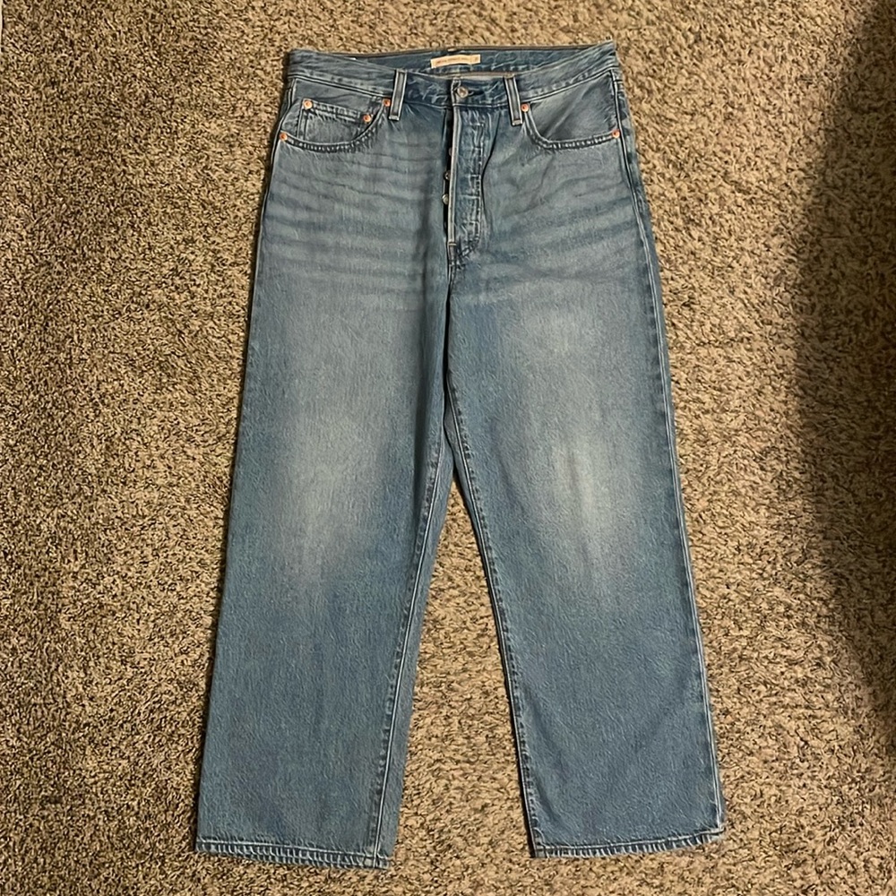Levi ribcage straight ankle jeans -size 31